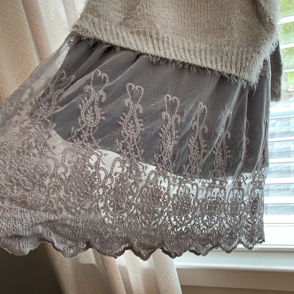 RYU sweater dress with embroidered lace - Picture 5 of 11